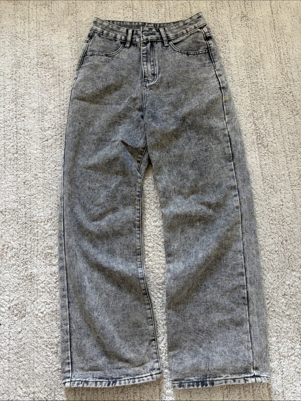 High rise baggy jeans